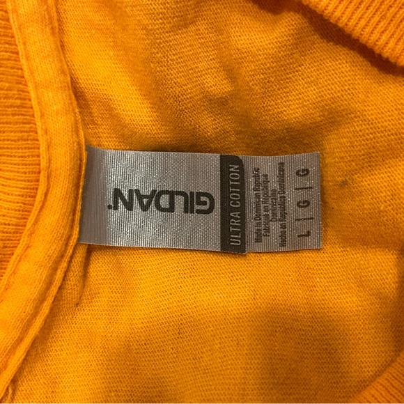 Over sized Ignite Robotics Volunteer Tshirt - Picture 3 of 3